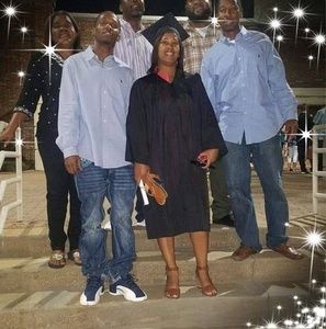 Meet your Posher, Amelia